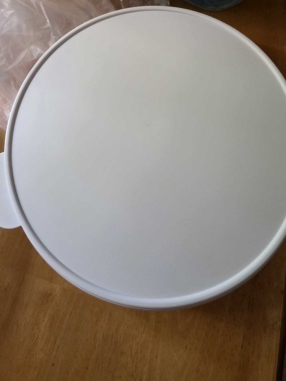 Tupperware Round Container - Grey - Picture 2 of 4